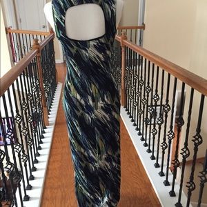 Open back/ruched waistline Maxi with built in bra